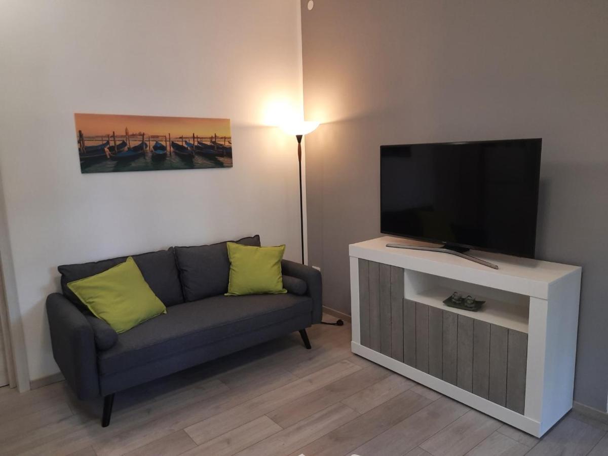 Marco's apartment -ideale per Venezia- Mestre Esterno foto